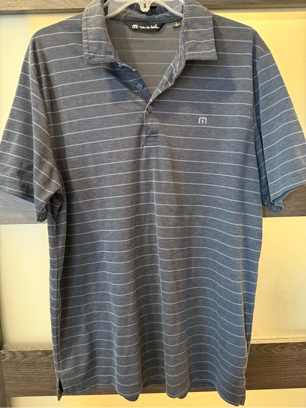 TravisMathew dark grey heathered striped short-sleeve polo shirt size large